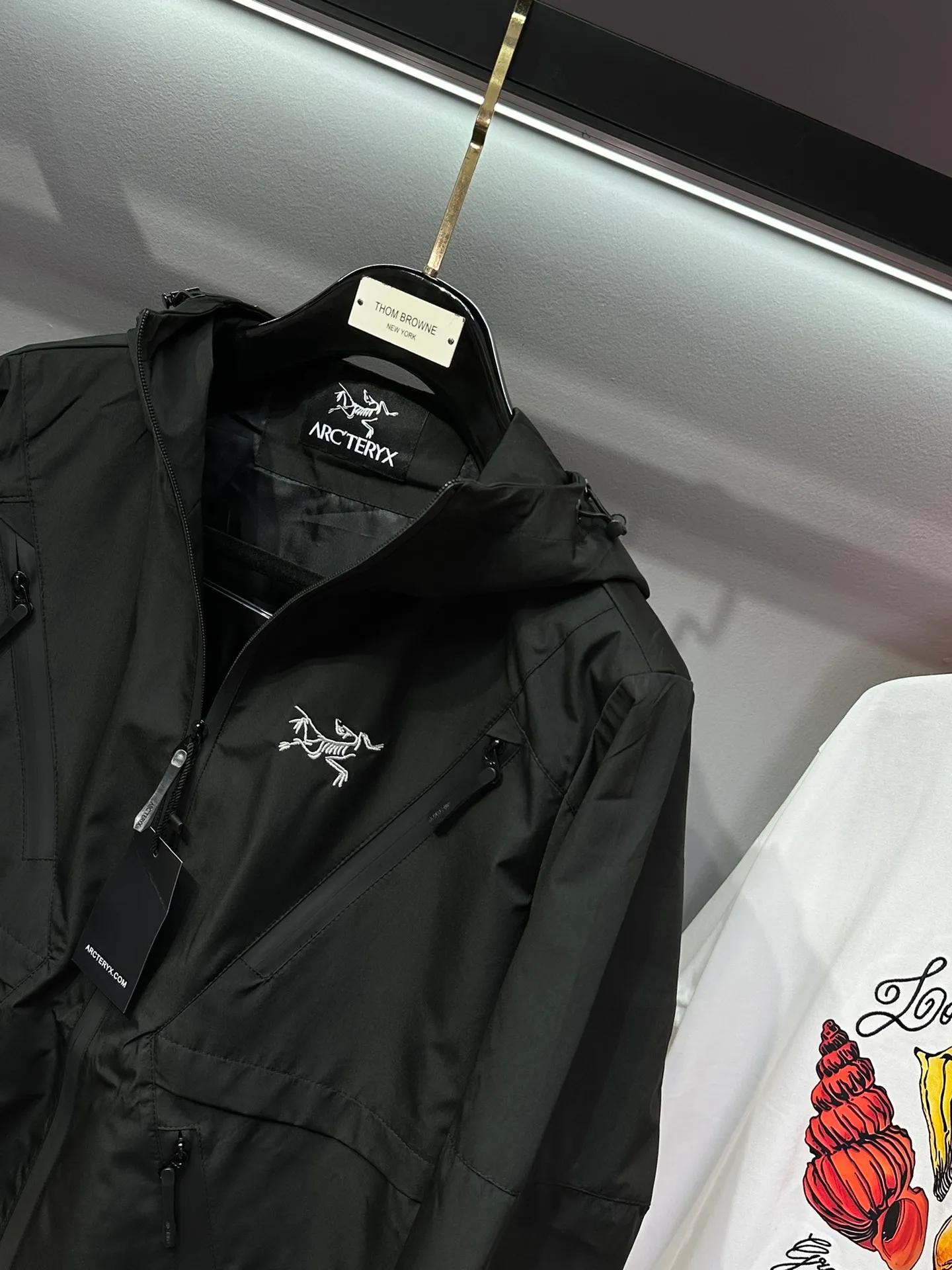 Same Style， ， 2026 New Arrival ， Original Premium Breathable ， ， ， Quality。 ， Sizes：M～3XL